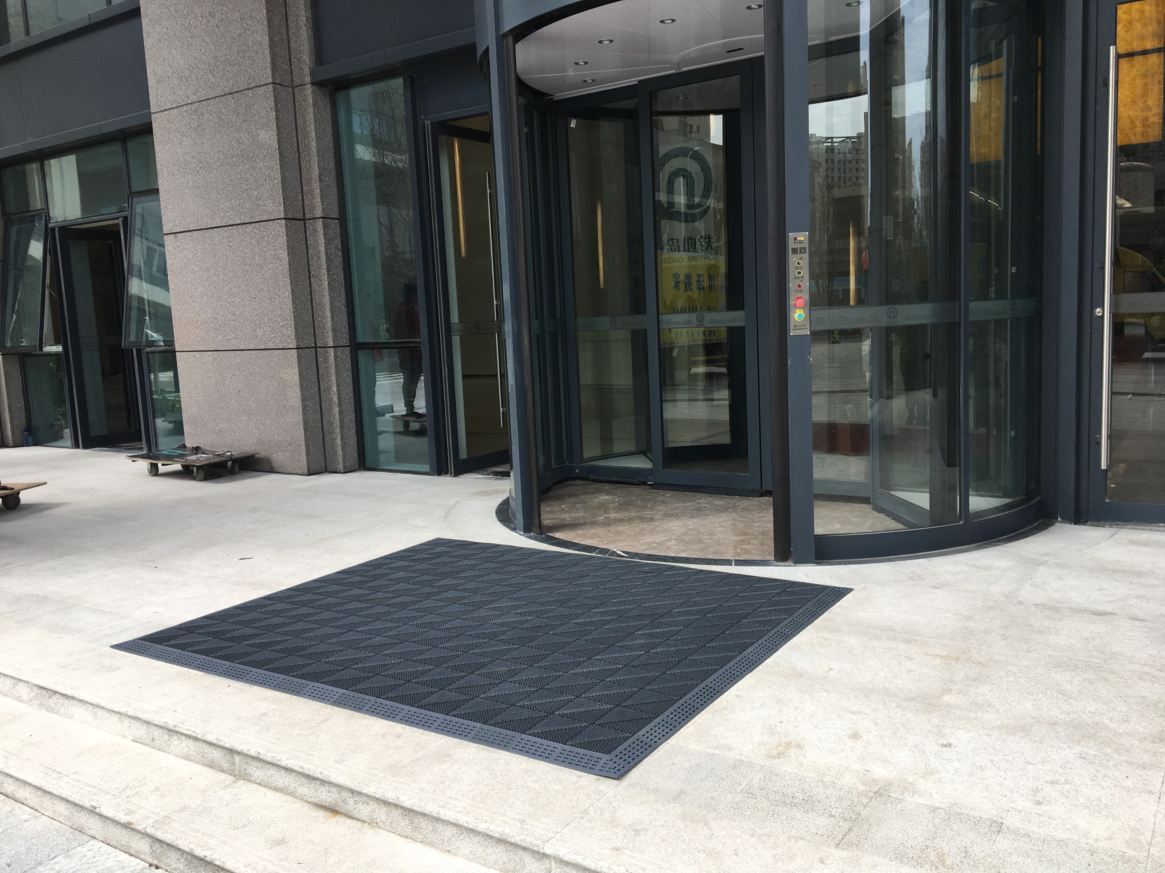 除塵、防滑、刮砂地墊